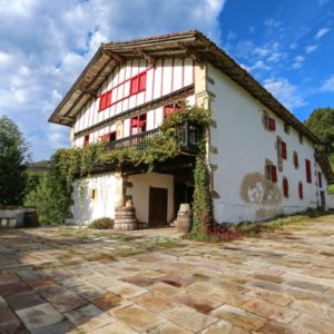 gâteau basque © office de tourisme Pays Basque