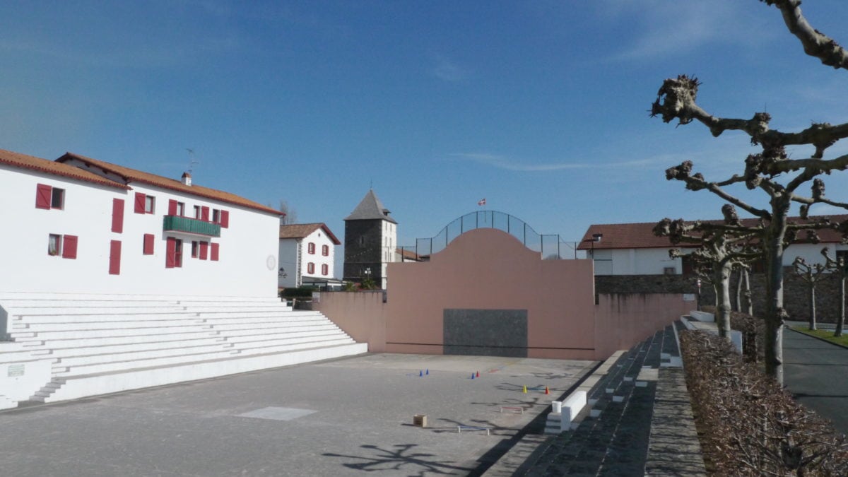 fronton © office de tourisme Pays Basque